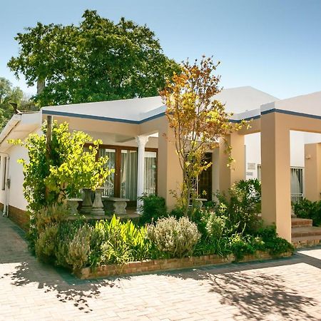 Langenhoven B&B Oudtshoorn Exterior photo