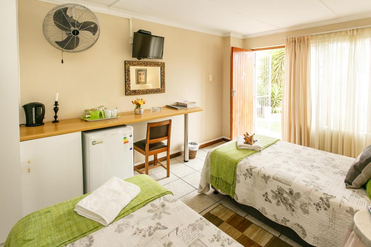 Langenhoven B&B Oudtshoorn Exterior photo